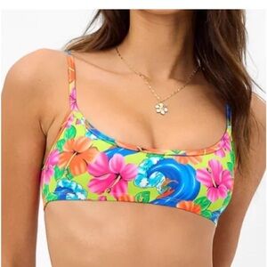 Frankie's Bikinis neon surfer top size large